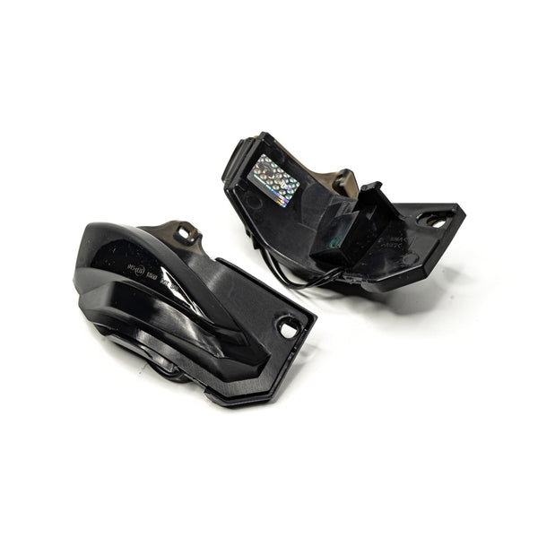 corolla side mirror indicator light