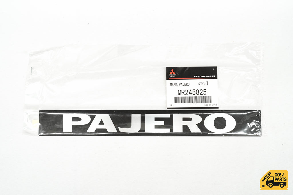 3-Piece Emblem Badge Set For Mitsubishi Montero / Pajero 1982-1990 – Black